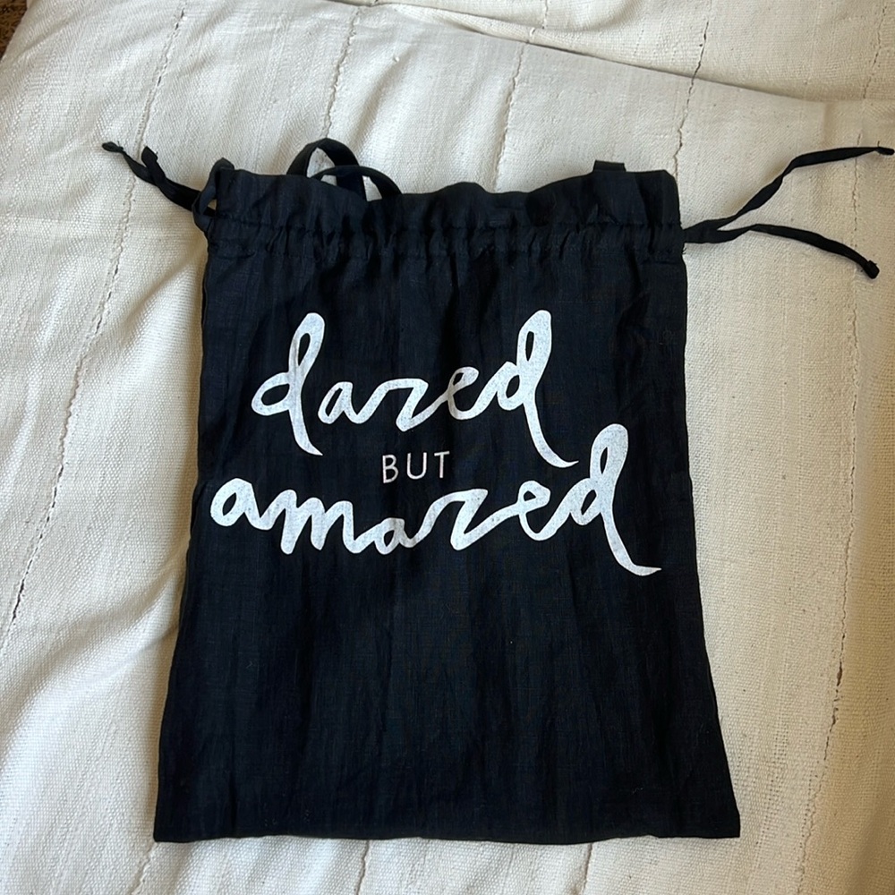 Dazed but amazed linen tote